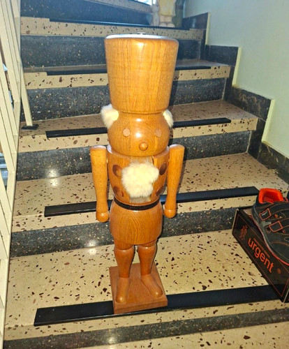 Großer holz nussknacker - holz,