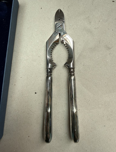 Metall nussknacker - metall,